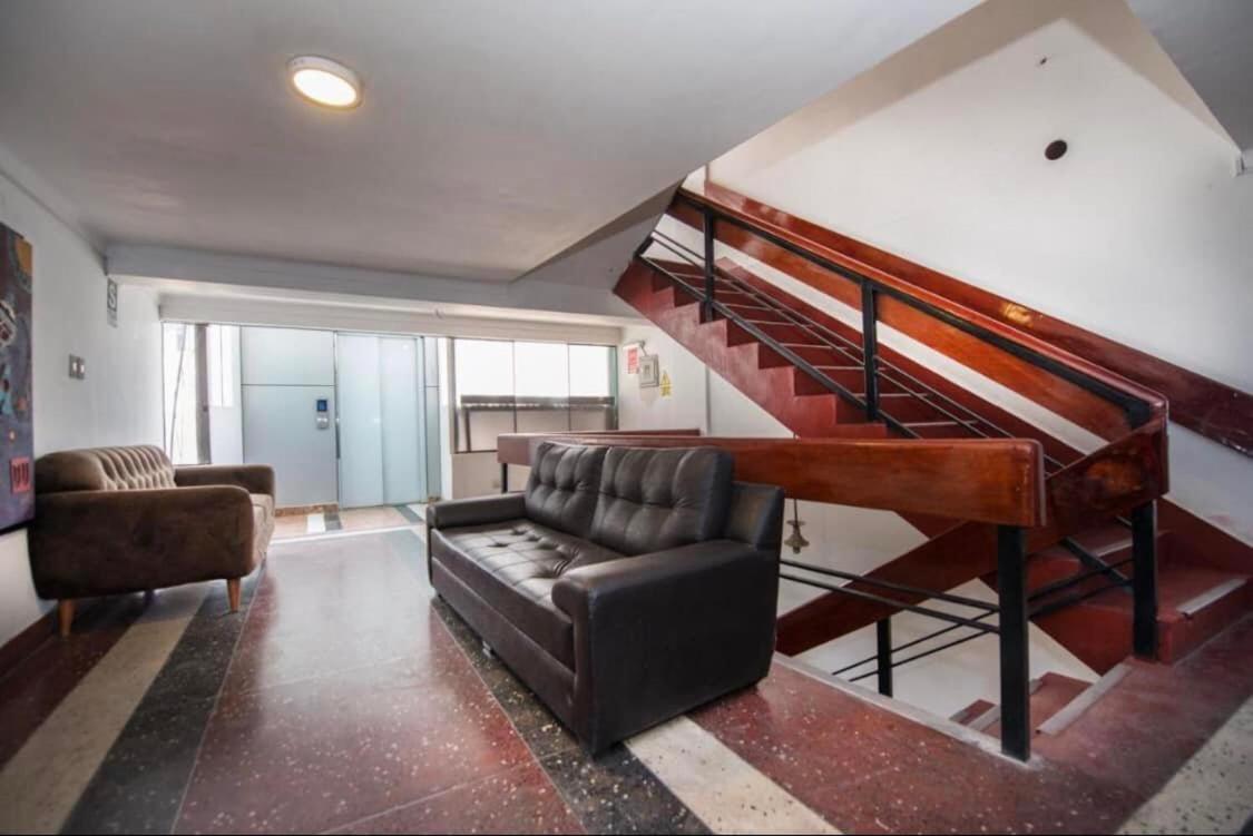 קוסקו Hms Continental Hotel מראה חיצוני תמונה