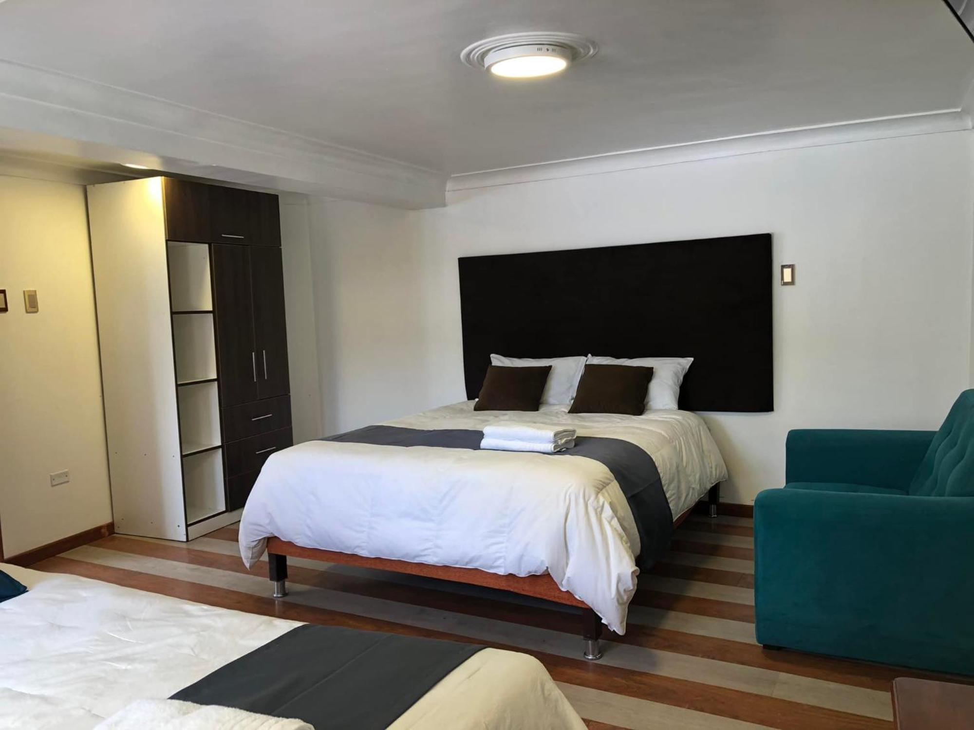 קוסקו Hms Continental Hotel מראה חיצוני תמונה