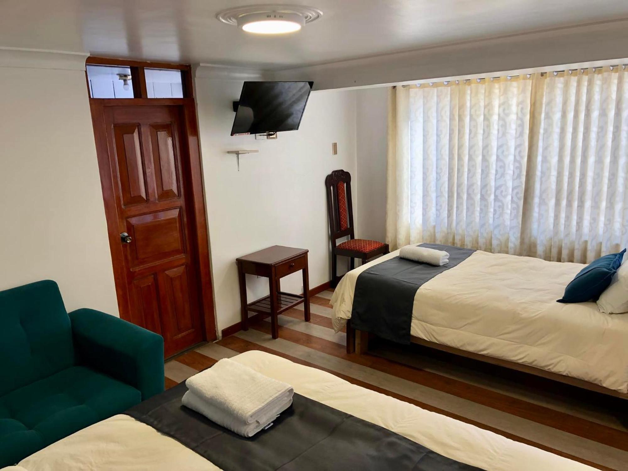 קוסקו Hms Continental Hotel מראה חיצוני תמונה